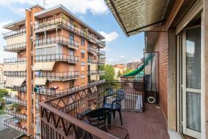 Balkón nebo terasa v ubytování Torino Pitagora Functional Flat