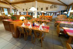 Nhà hàng/khu ăn uống khác tại Trip Inn Aktivhotel Sonnenhof bei Passau