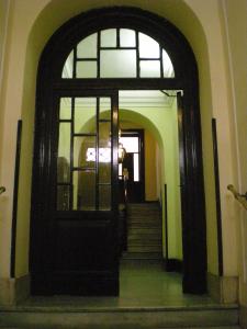 The facade or entrance of Les Artes