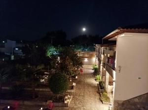 O edifício em que o hotel se localiza