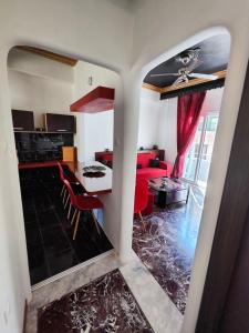 Posezení v ubytování ~Lovey-Dovey~ nice & central apartment ~Sitia~