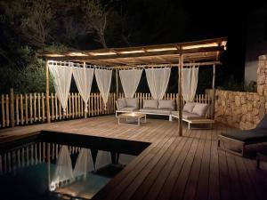 Fotografie z fotogalerie ubytování Les Hauts de Capo - Domaine privé à proximité de Porto-Vecchio v destinaci Lecci + 2 fotografie