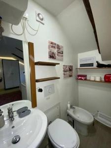 Ванна кімната в A Due Passi dal Centro
