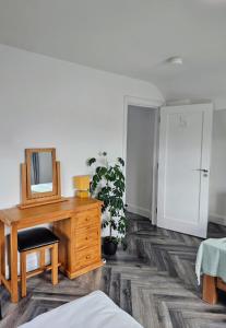TV a/nebo společenská místnost v ubytování Finner House