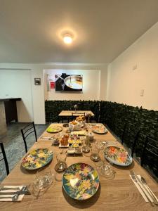 Restoran või mõni muu söögikoht majutusasutuses Marluc Casa de Descanso