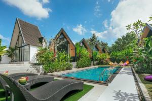 Bazén v ubytování Le Cielo Resort Umalas by Maviba nebo v jeho okolí