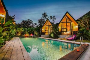 Bazén v ubytování Le Cielo Resort Umalas by Maviba nebo v jeho okolí