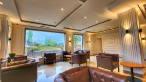 The Walnut Creek Pahalgam的休息区