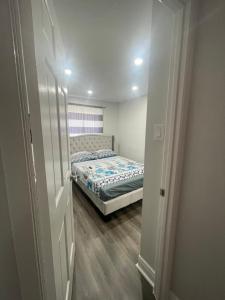 Una cama o camas en una habitación de Triple M Lodge Double