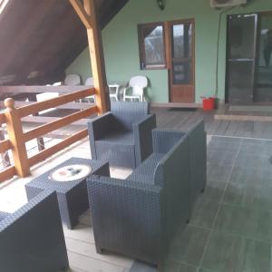 Istumisnurk majutusasutuses VILANATALIJA PANSION, APATIN