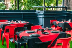 Restaurace v ubytování Treebo Serenity Inn, Koregaon Park