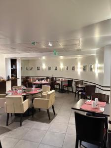 Restaurace v ubytování Hôtel Du Centre Annemasse