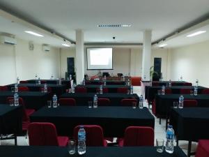 Biznesa zona un/vai konferenču telpa naktsmītnē Pia Hotel