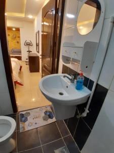 Koupelna v ubytování MK2 - One Bedroom Apartment