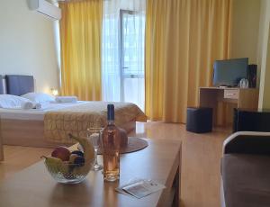 Μια τηλεόραση ή/και κέντρο ψυχαγωγίας στο Hotel Sorbona