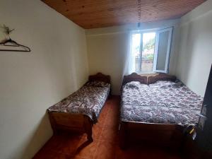 Postel nebo postele na pokoji v ubytování Guest house Bee