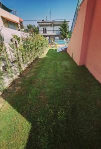 Zahrada ubytování Elpida Suites