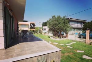 Zahrada ubytování Elpida Suites