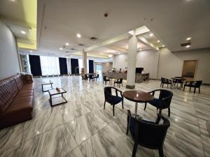 Χώρος καθιστικού στο Andijon International Hotel