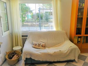 Postel nebo postele na pokoji v ubytování Agradable casa con jardín: Casasola