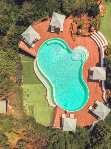 Bazén v ubytování Il Borgo BagaBaga - Exclusive Country Retreat nebo v jeho okolí