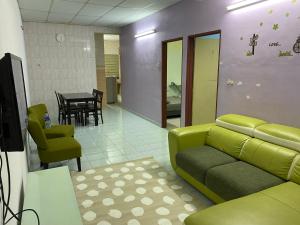 Μια τηλεόραση ή/και κέντρο ψυχαγωγίας στο ANF Homestay Taiping +6 φωτογραφίες