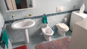 Ένα μπάνιο στο Romano Holiday 3