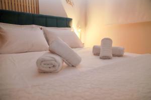 Ένα ή περισσότερα κρεβάτια σε δωμάτιο στο 22 Apartment with private parking
