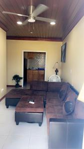 Zona d'estar a Luxury one bed room apartment
