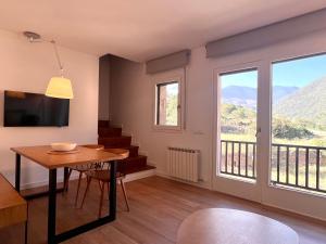 Nespecifikovaný výhled na hory nebo výhled na hory při pohledu z apartmánu
