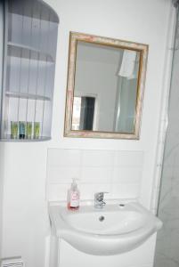 Billede fra billedgalleriet på 3 Bed House up to guests 7 in Oxford i Oxford