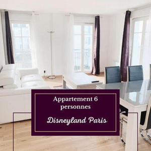 Appartement 6 pers. à Disneyland Paris في شيسي: علامة تقرأ برامج القسم dunden island couples