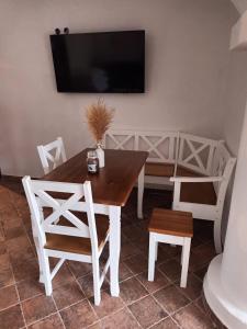 TV a/nebo společenská místnost v ubytování Apartmán Hessy