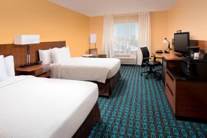 Postel nebo postele na pokoji v ubytování Fairfield Inn & Suites Weatherford