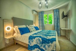 Postel nebo postele na pokoji v ubytování GPMO13 - Villa 8 pax + 46 fotografií