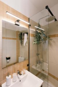 Ett badrum på Upper city suite