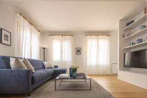 TV o dispositivi per l'intrattenimento presso Santa Croce Design Apartment R&R
