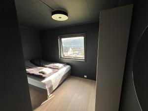 Postel nebo postele na pokoji v ubytování Remarkable 2-Bed Apartment in Tromso