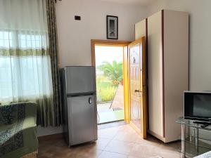 Μια τηλεόραση ή/και κέντρο ψυχαγωγίας στο Ponari apartments