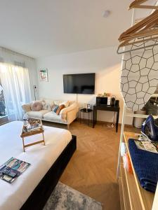 Posteľ alebo postele v izbe v ubytovaní Monaco Cap d’ail Studio & jardin + 37 fotografií