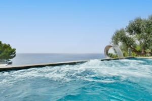 Albeca Boutique Hotel - Relais de charme sul mare tesisinde veya buraya yakın yüzme havuzu