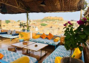 Zona d'estar a Jaisalmer Hostel Crowd