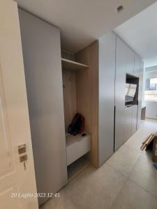 TV a/nebo společenská místnost v ubytování APARTMENT ANDROMEDA