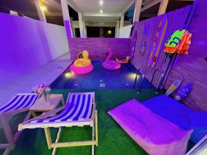 ภาพในคลังภาพของ Beach Home Pool Villa Bangsaray ในบางเสร่