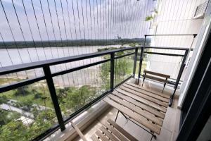 Een balkon of terras bij 16 Forest City homestay-free WIFI-森林城市民宿