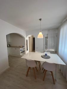 Dapur atau dapur kecil di Sofi appartment