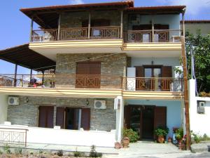 A balcony or terrace at Panorama Spa Hotel