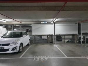 Gallery image of Ocean view apartment close to CBD with indoor pool. in Melbourne