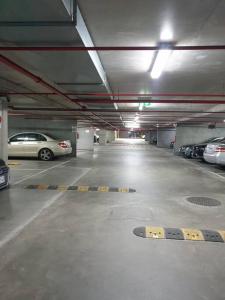 Gallery image of Ocean view apartment close to CBD with indoor pool. in Melbourne