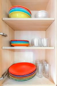 A kitchen or kitchenette at Cozy Holiday Home 1 Bed 2 Bath Balcon Los Gigantes